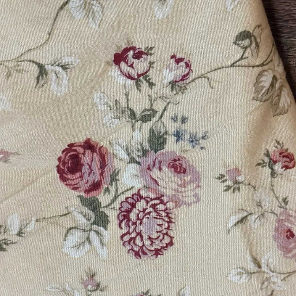 Large Waverly Sonata Rose Tablecloth Gold Red Pink Floral Rectangular 72x108